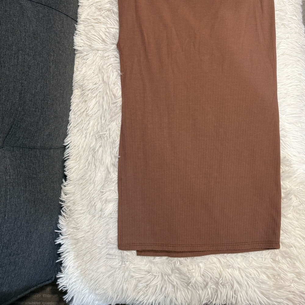 Lulus Brown Ribbed Two-Piece - Picture 4 of 7